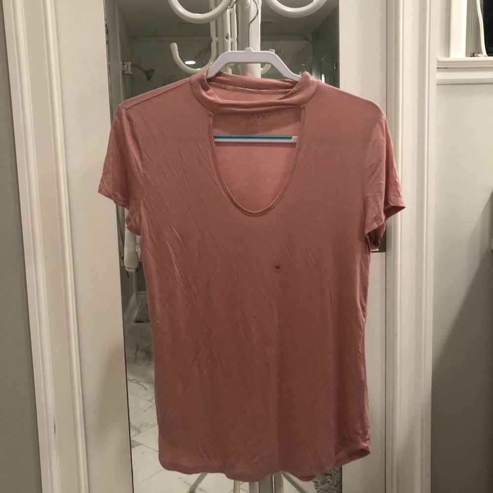 NWOT pink soho women’s cutout tee